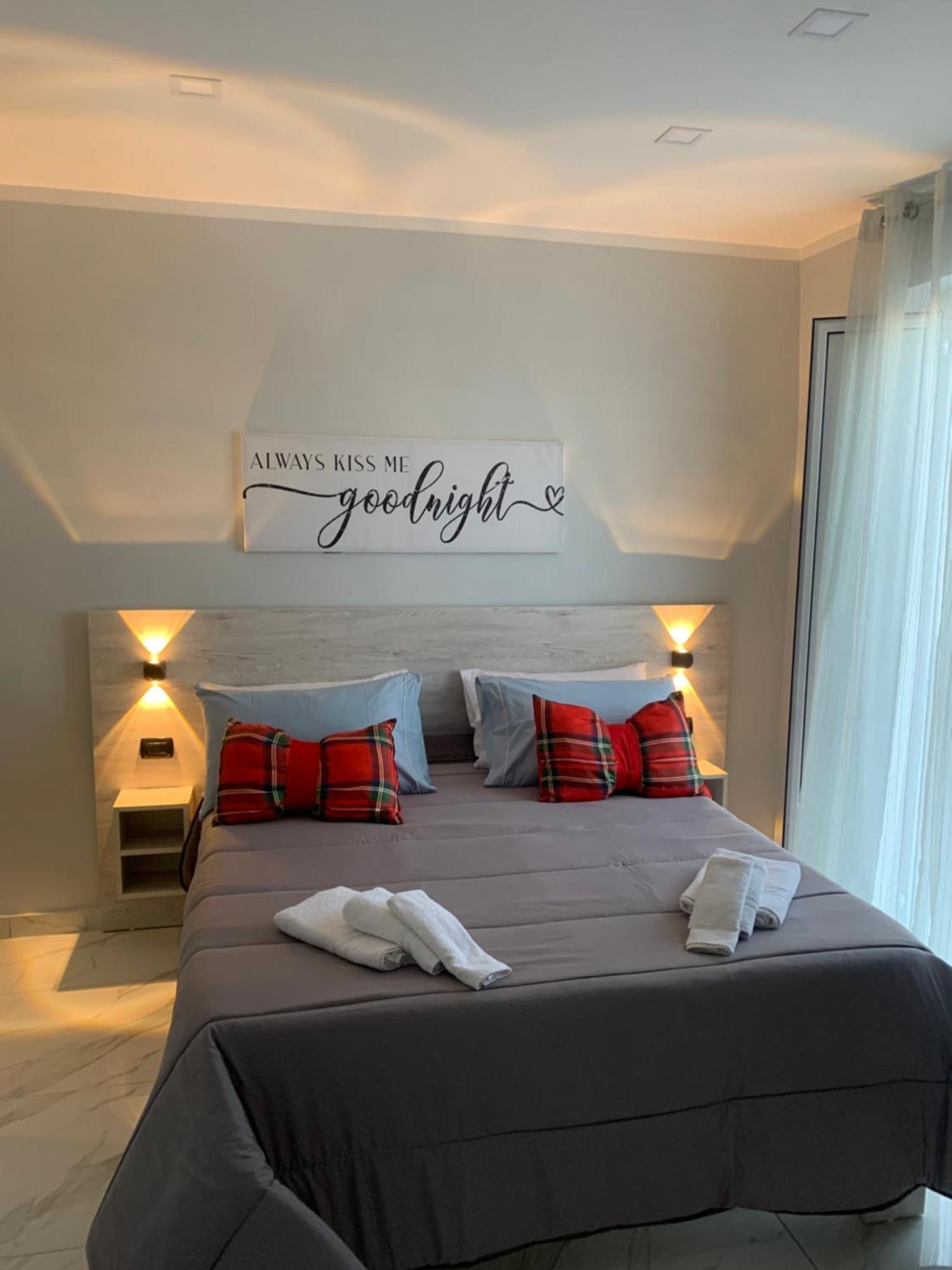 نابولي Fortunato'S Home المظهر الخارجي الصورة